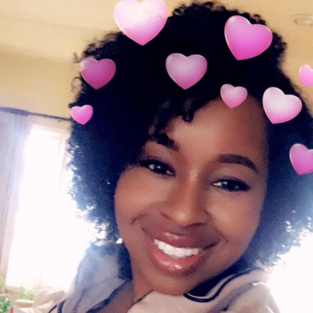 Meet your Posher, Brianna